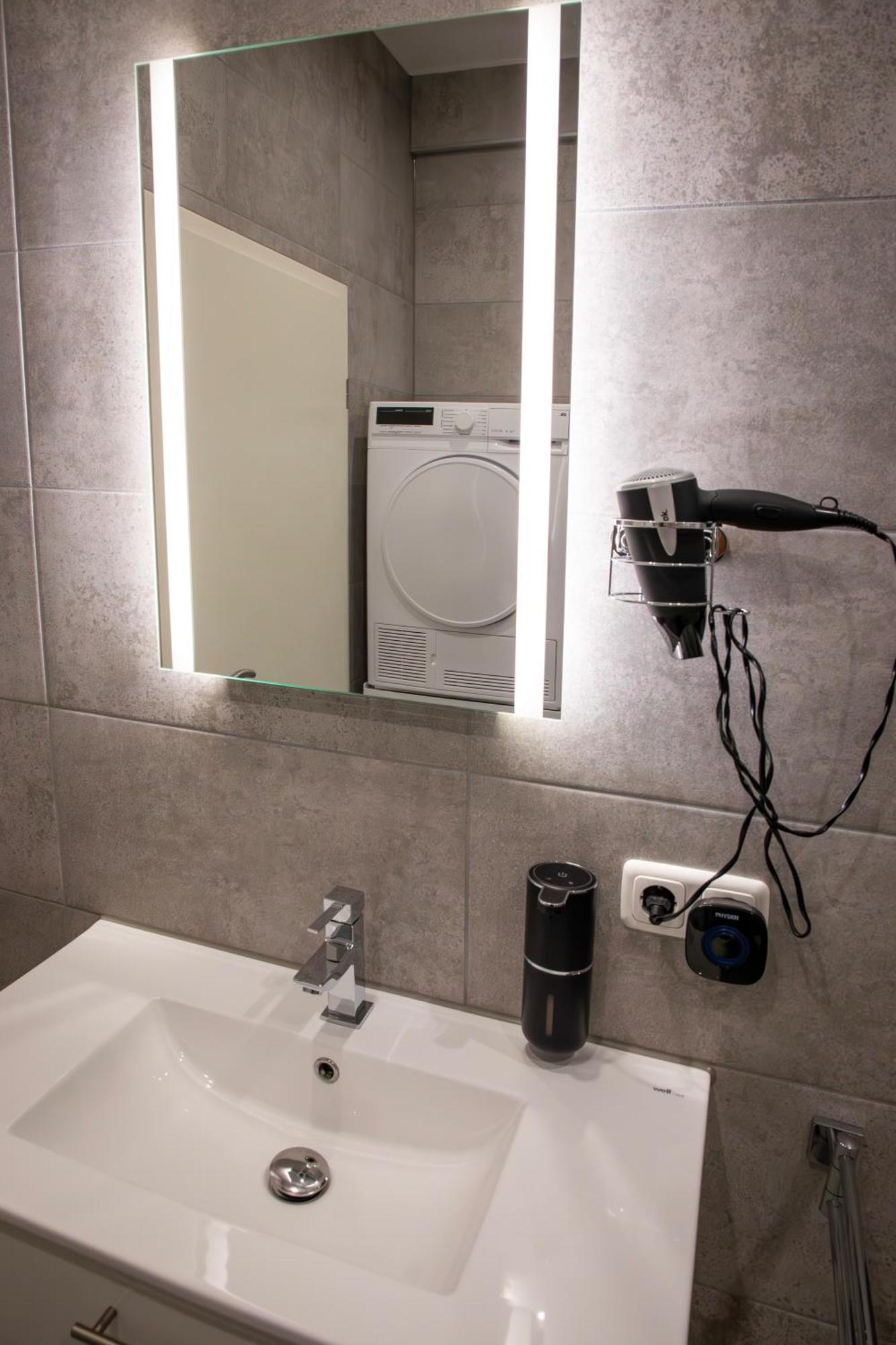 Hannibal - Design Apartment Lilie 2, Vw Naehe, Parkplatz, Kueche, Highspeed-Wlan, Fitness, Solarium Wolfsburg Zewnętrze zdjęcie